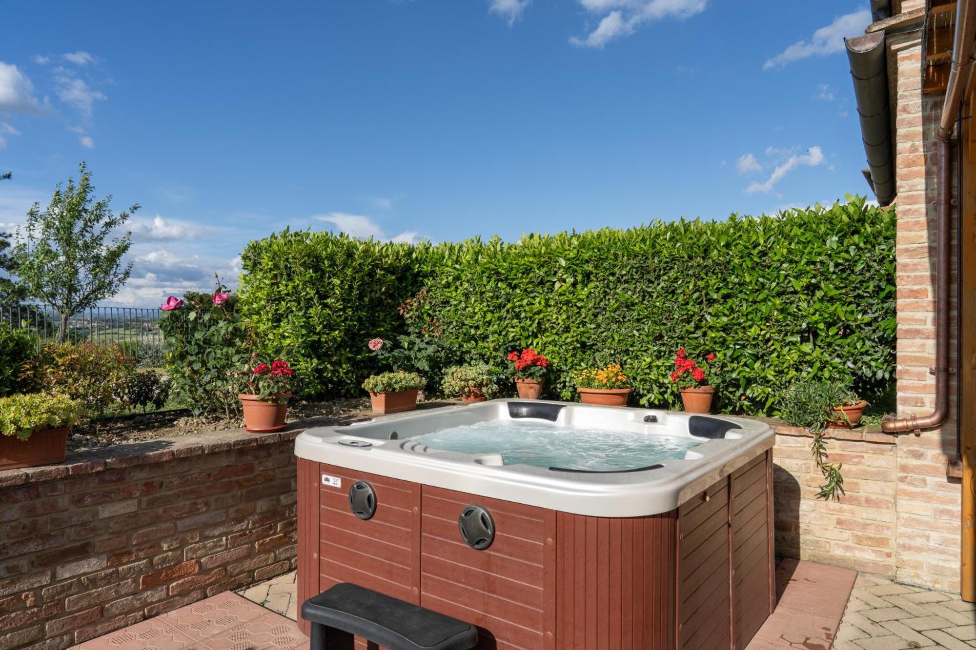 La Capanna Di Elfo Luxury Villa View Siena Exterior foto